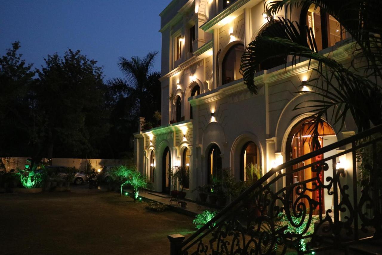 Hotel Pushap Palace Патіала Екстер'єр фото