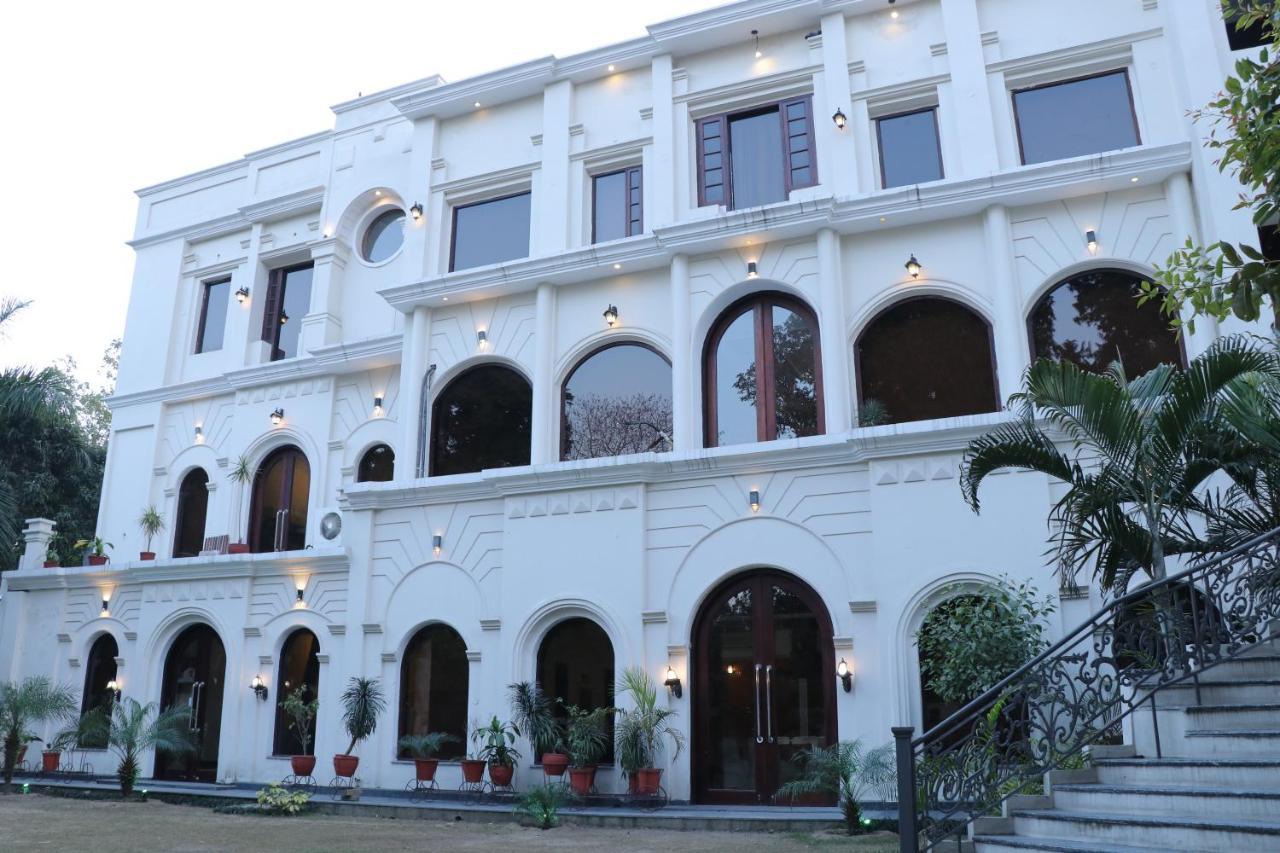 Hotel Pushap Palace Патіала Екстер'єр фото